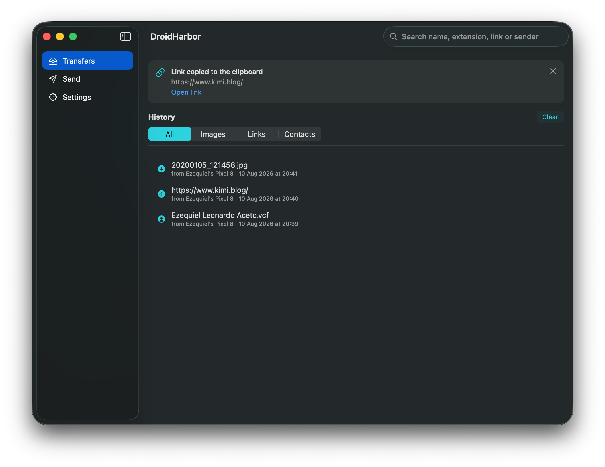 The DroidHarbor history list with type filters, showing received files and links.